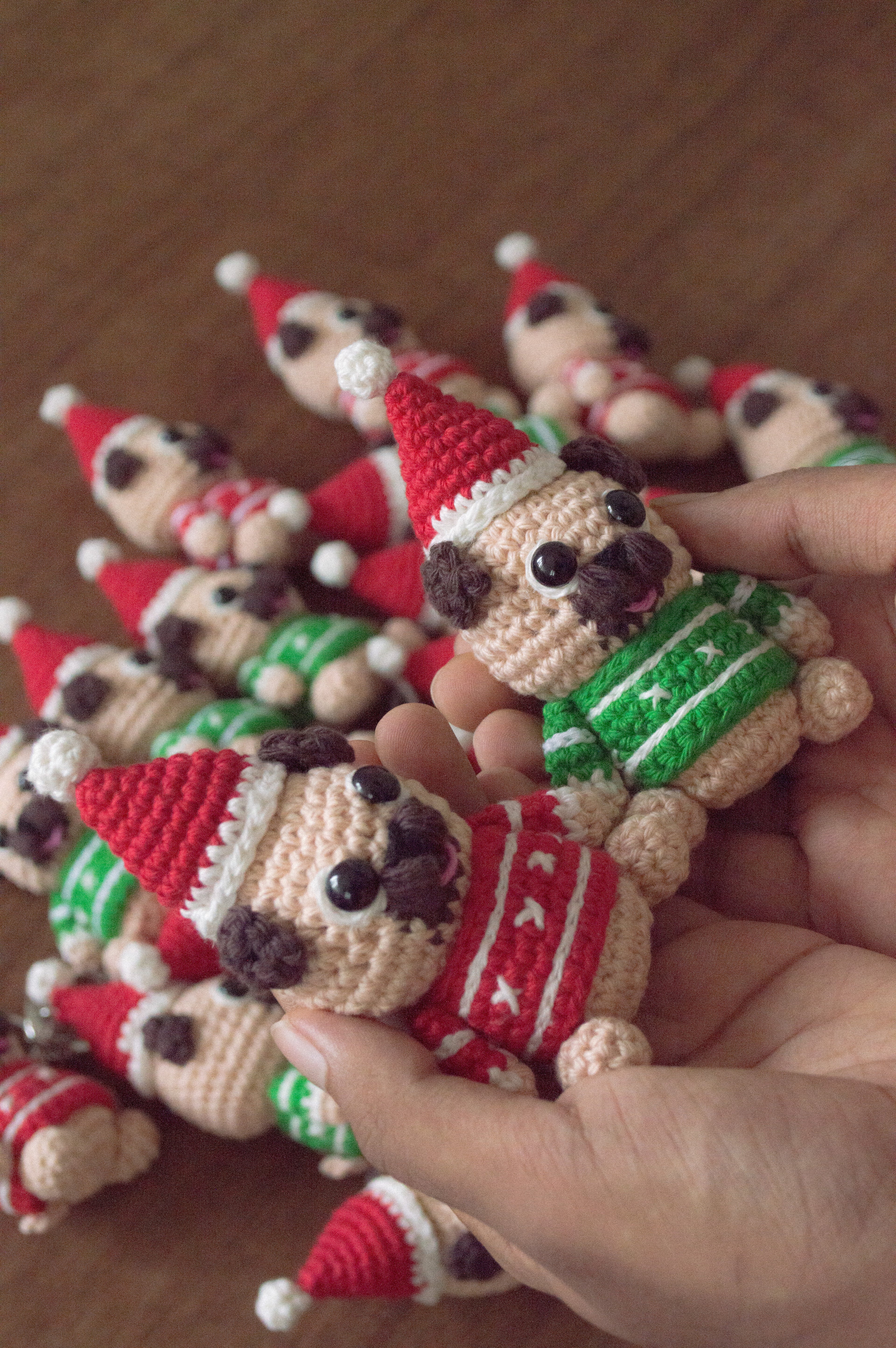 (LIMITED EDITION) CHRISMAS CROCHETED SNOOTIE